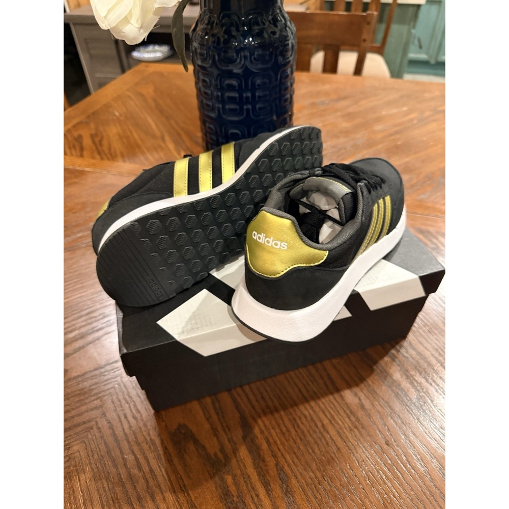 Adidas Run 60s 2.0 sneakers in black and gold Women's 7.5 NWB! Comfy And Stylish - Picture 4 of 5